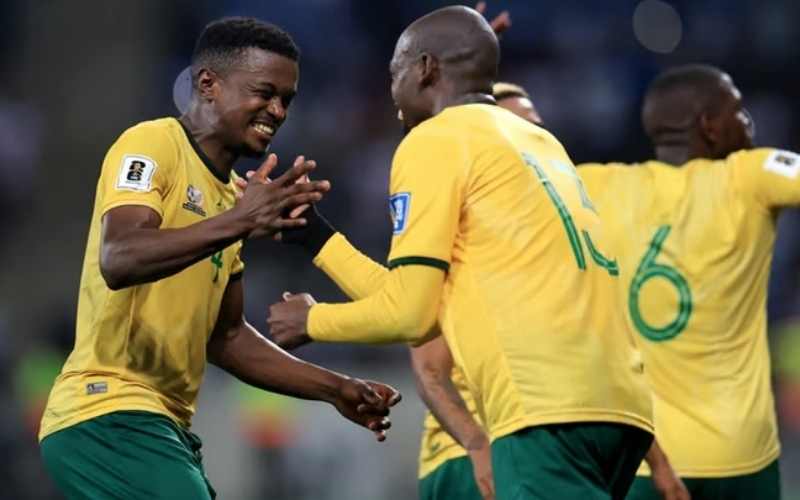 Nhìn lại trận Nam Phi - Angola: Ngược dòng kịch tính.