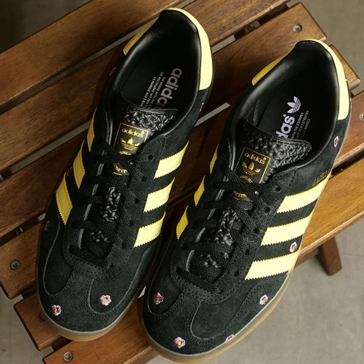 giay-adidas-gazelle-indoor-black-almost-yellow-floral-if4490-4