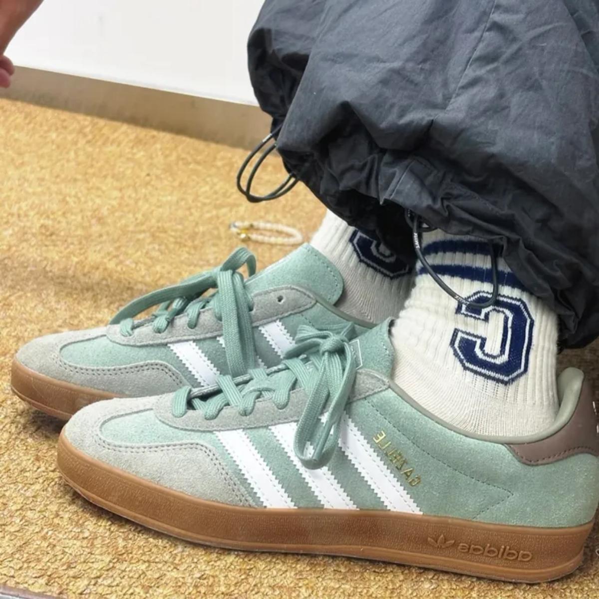 giay-adidas-gazelle-indoor-silver-pebble-silver-green-ji3526-4