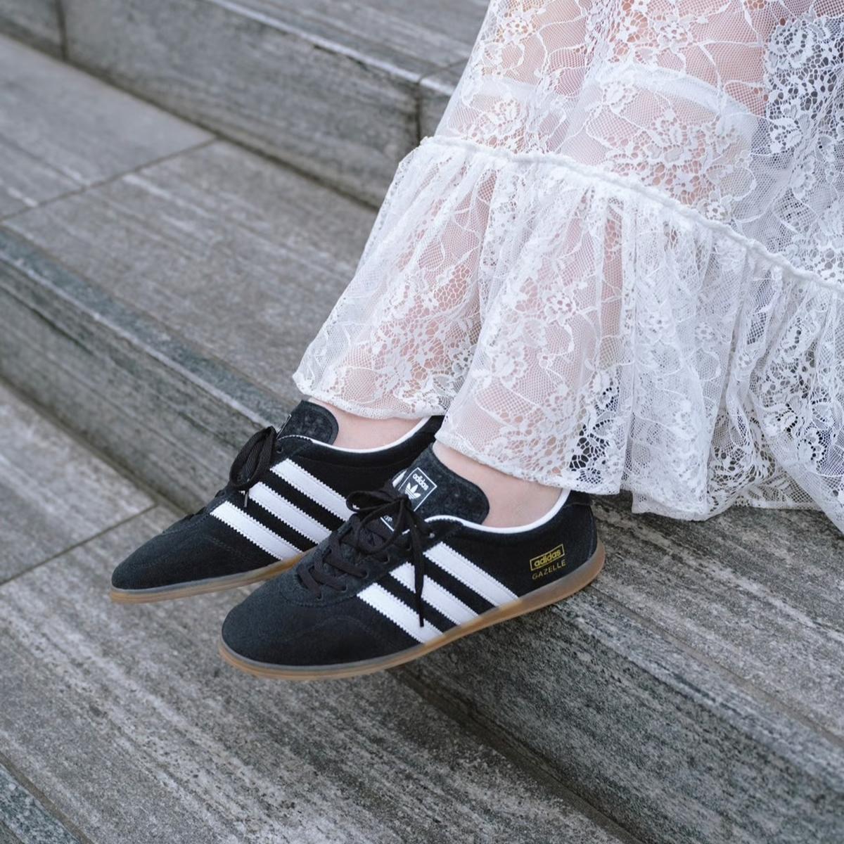 giay-adidas-gazelle-lo-pro-black-white-gum-jr8886-2
