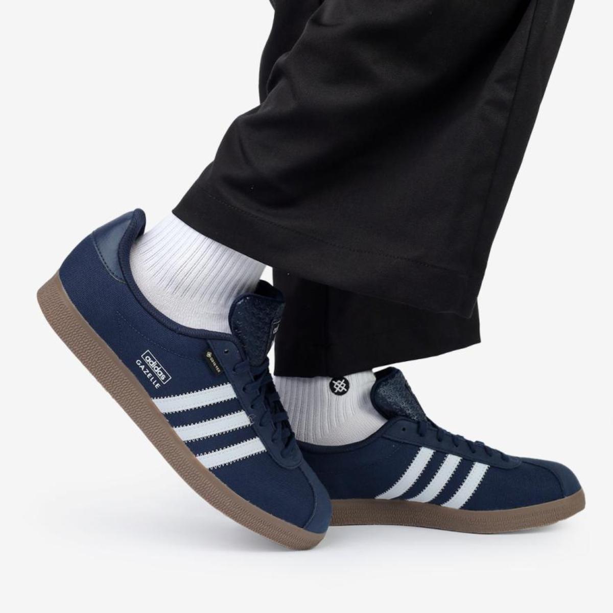 giay-adidas-originals-gazelle-gore-tex-college-navy-jr2729-6