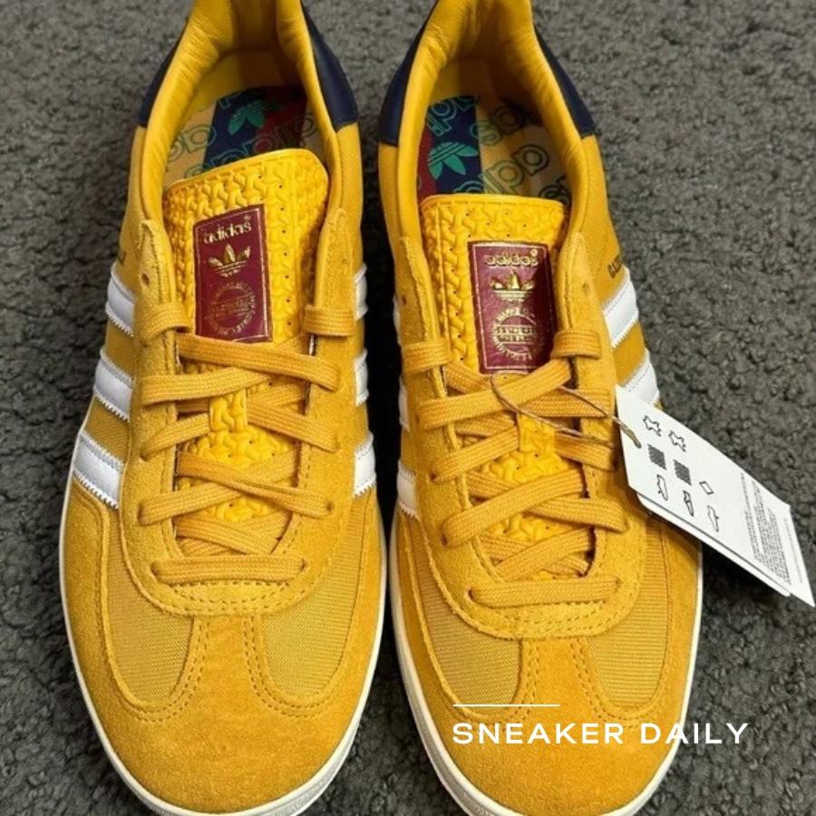 giay-adidas-originals-gazelle-shoes-yellow-white-black-ie0540-8