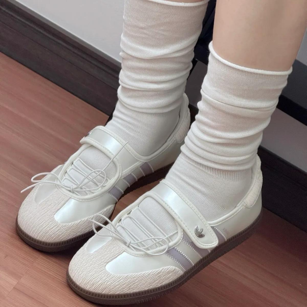 giay-adidas-samba-jane-chalk-white-silver-dawn-lb8627-3