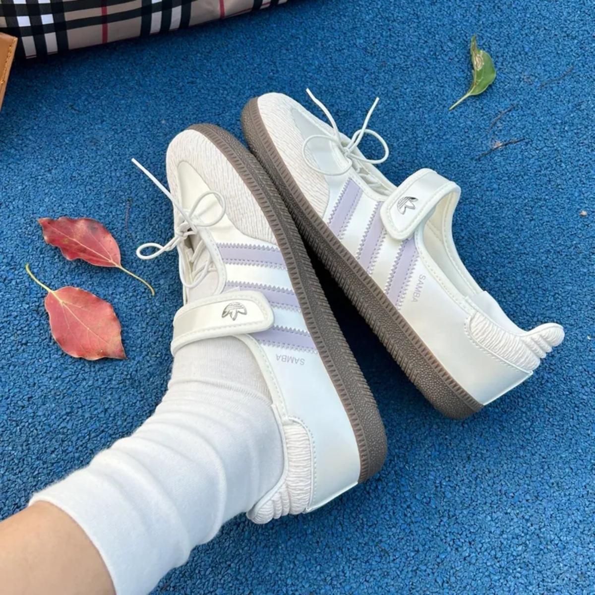 giay-adidas-samba-jane-chalk-white-silver-dawn-lb8627-4