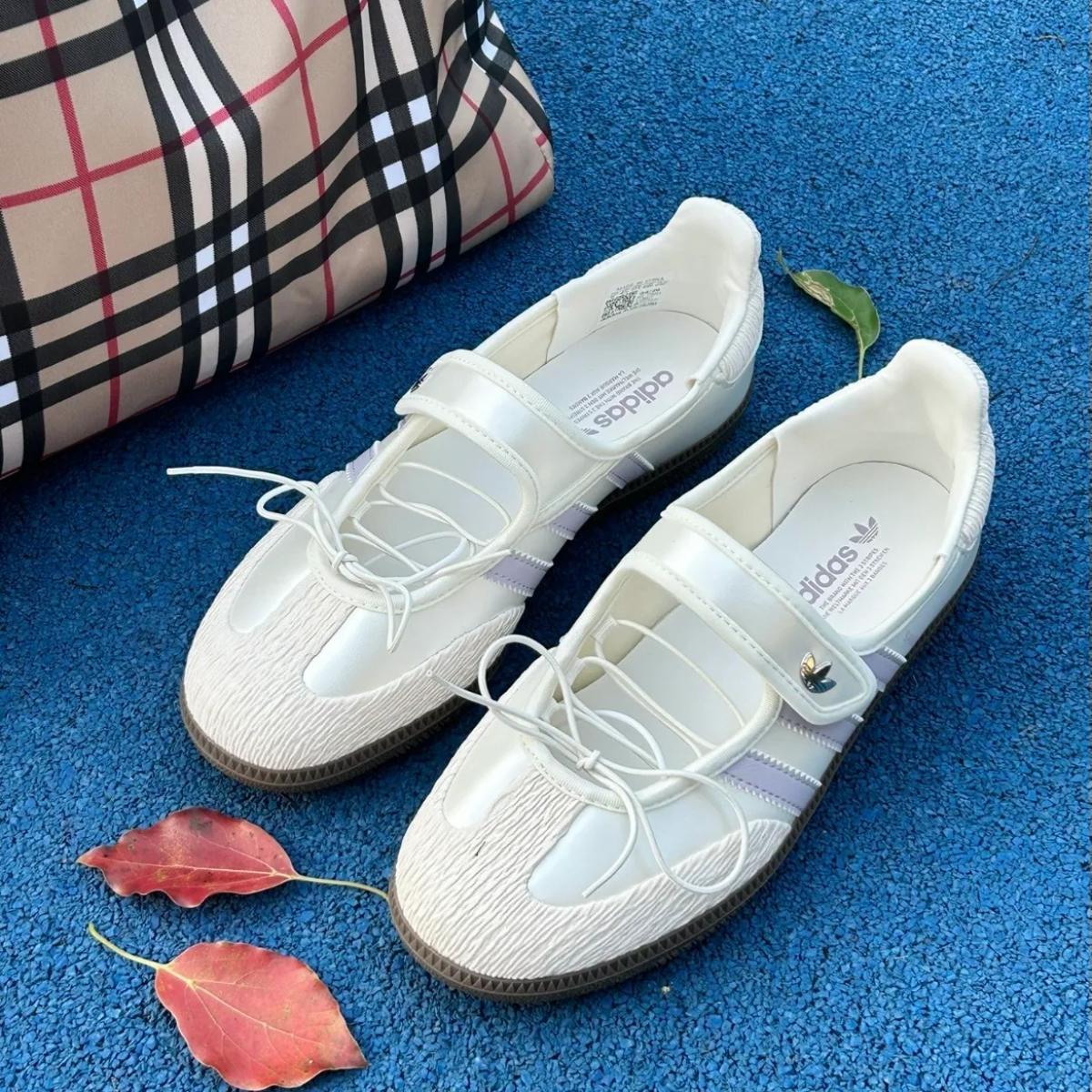 giay-adidas-samba-jane-chalk-white-silver-dawn-lb8627-5