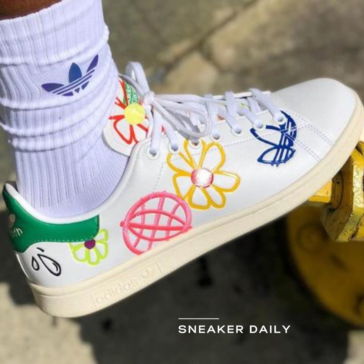 giay-adidas-stan-smith-large-doodles-wmns-fx5653-4