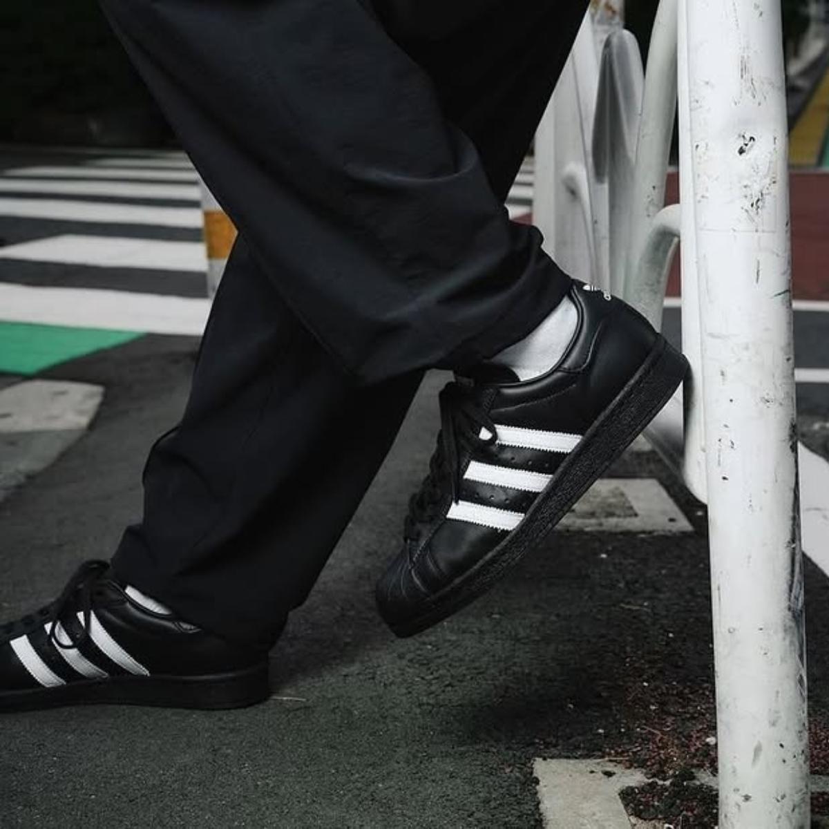 giay-adidas-superstar-82-core-black-white-ji2026-4