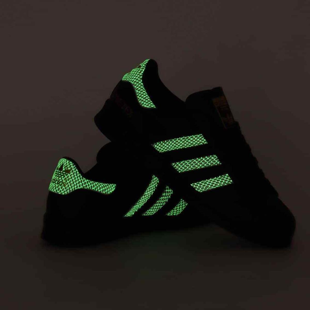 giay-adidas-x-atmos-superstar-82-gore-tex-gid-snk-id3265-5