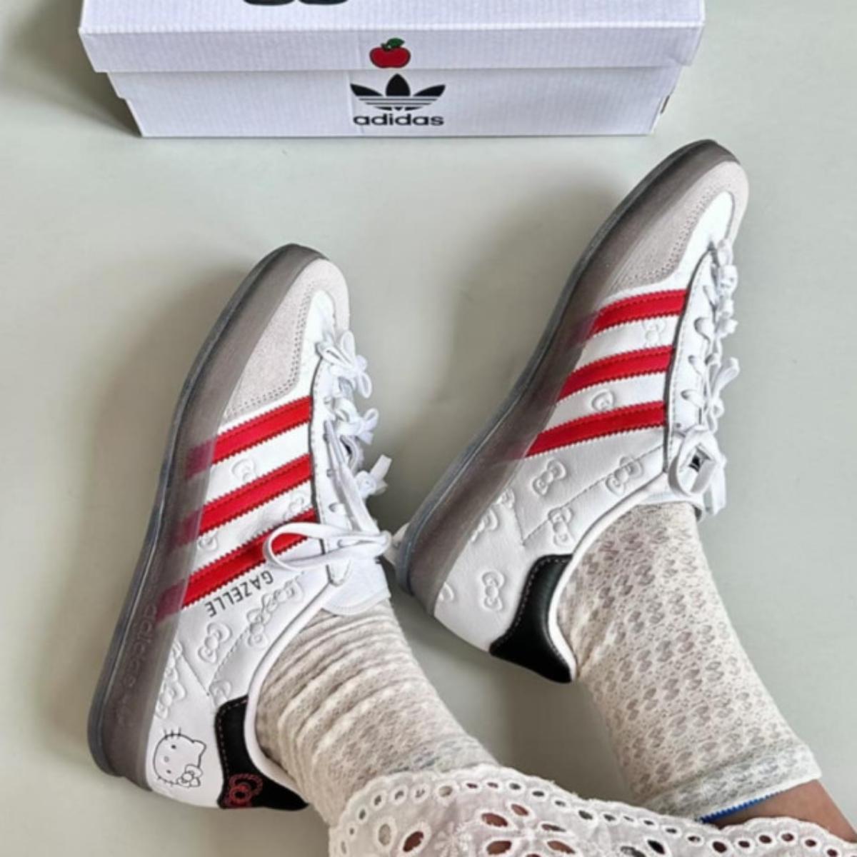 Thiết kế và chất liệu adidas x Hello Kitty Gazelle Indoor