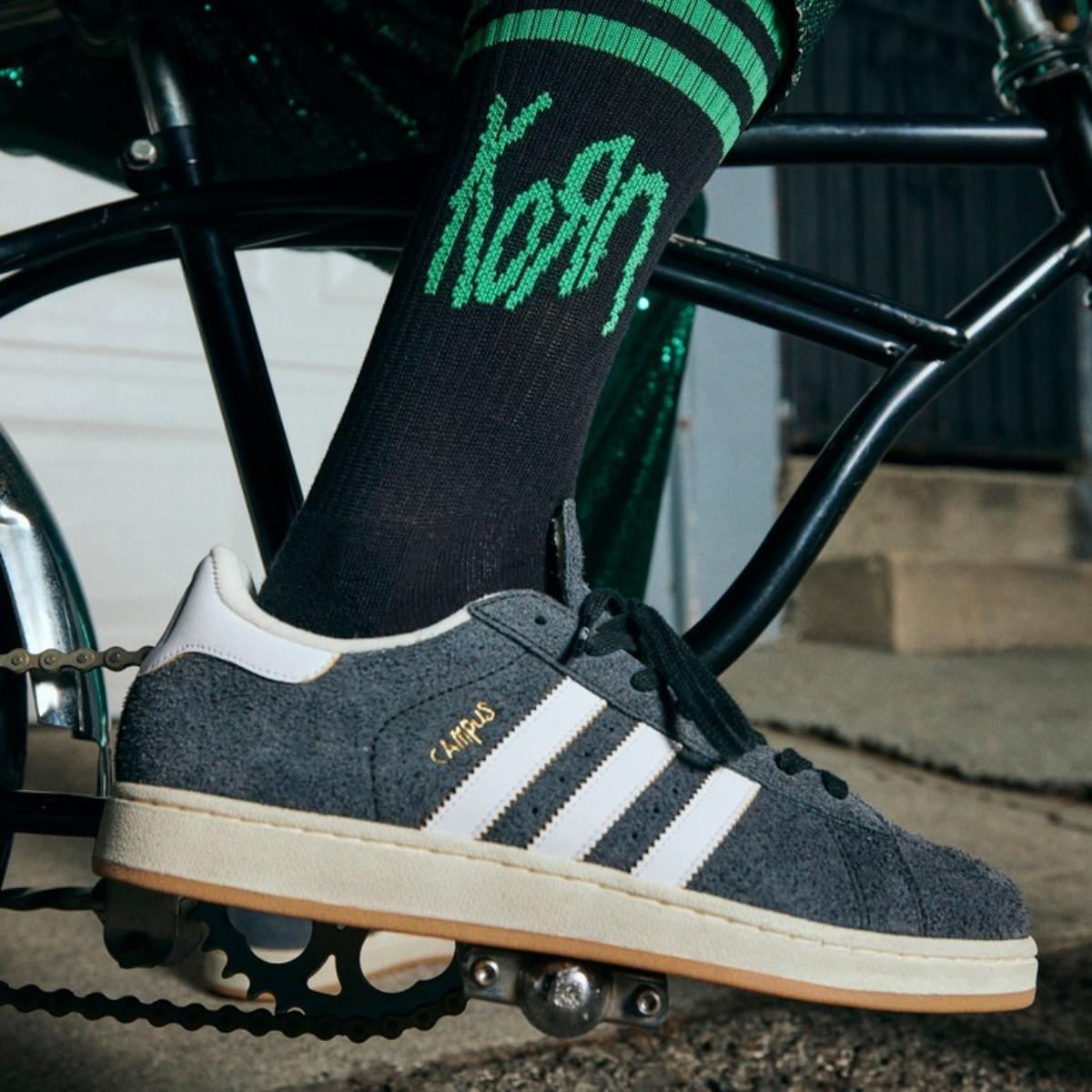 giay-adidas-x-korn-originals-campus-2-follow-the-leader-if4282-7