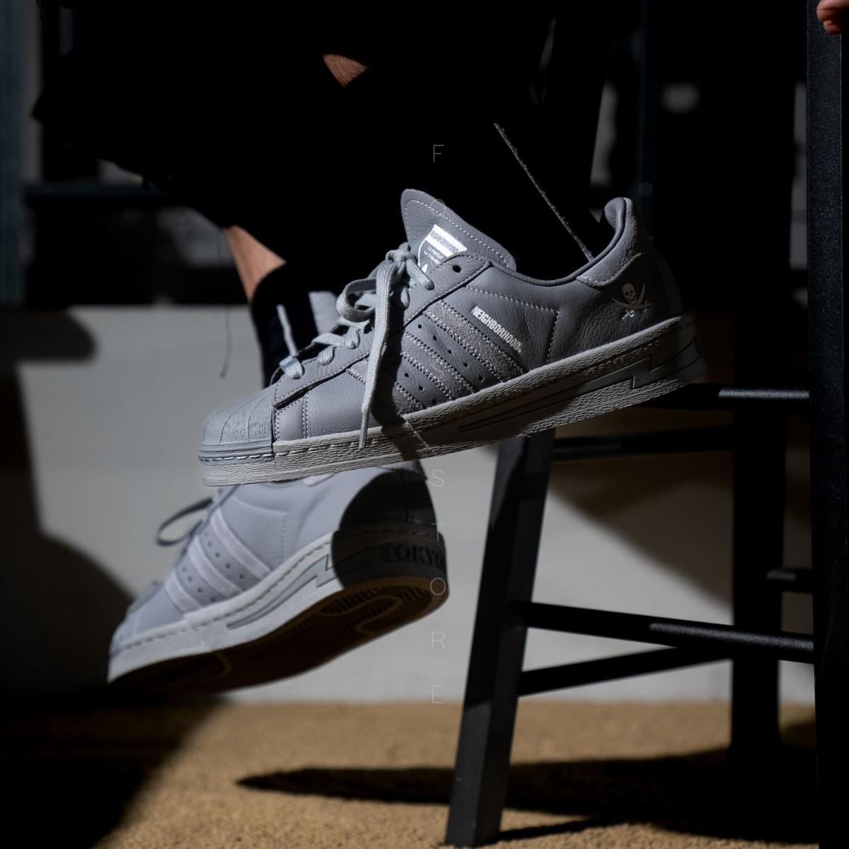 giay-adidas-x-neighborhood-superstar-cement-grey-ie6115-8