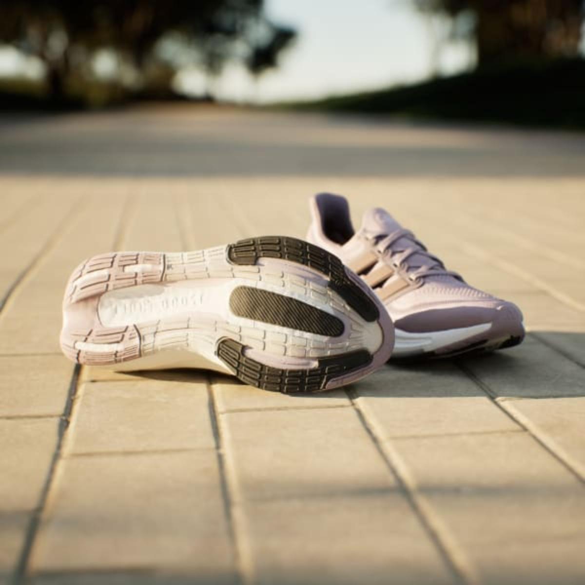 giay-adidas-ultraboost-light-purple-ie3336-5